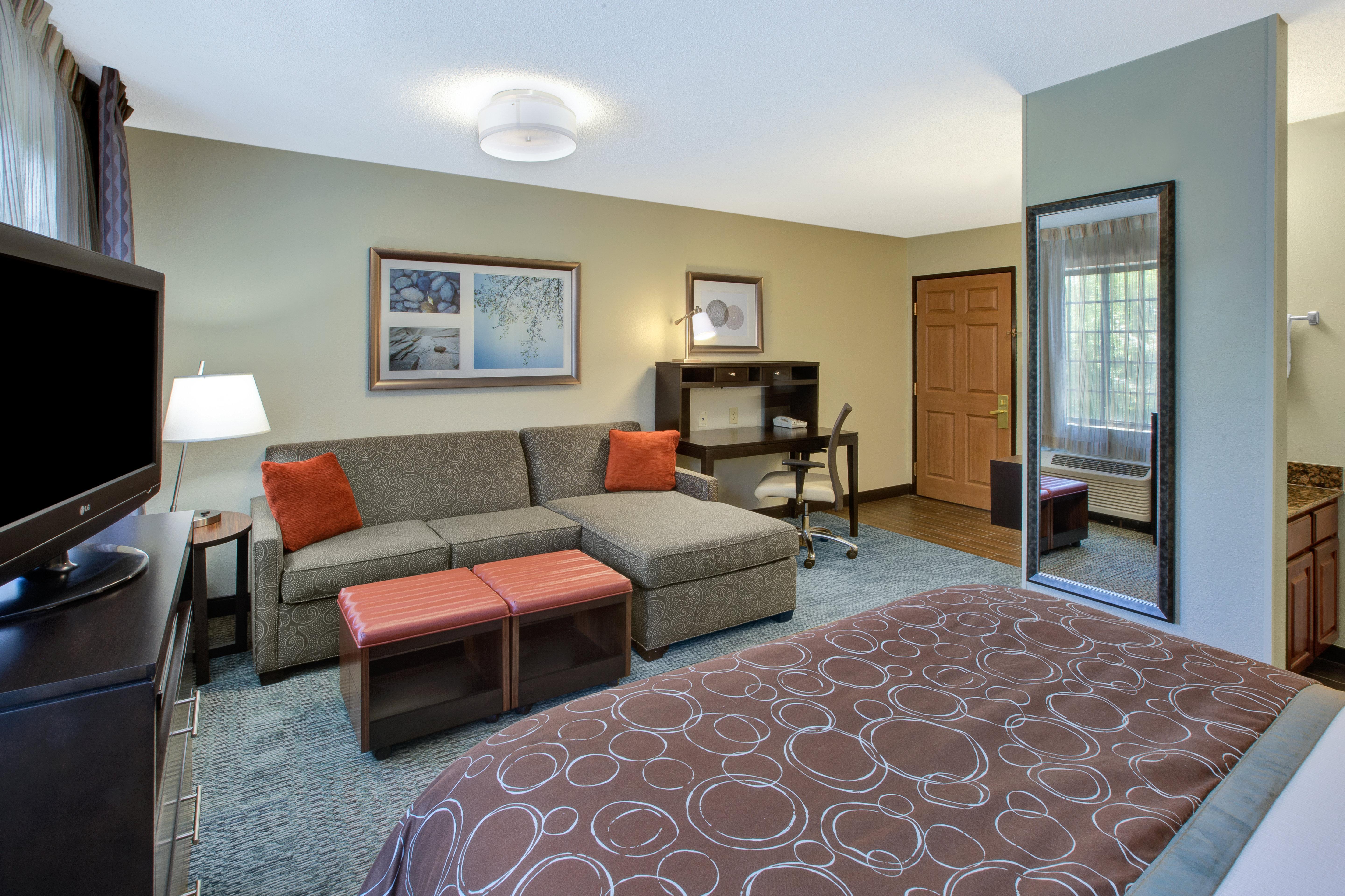 Staybridge Suites Louisville - East By Ihg Экстерьер фото
