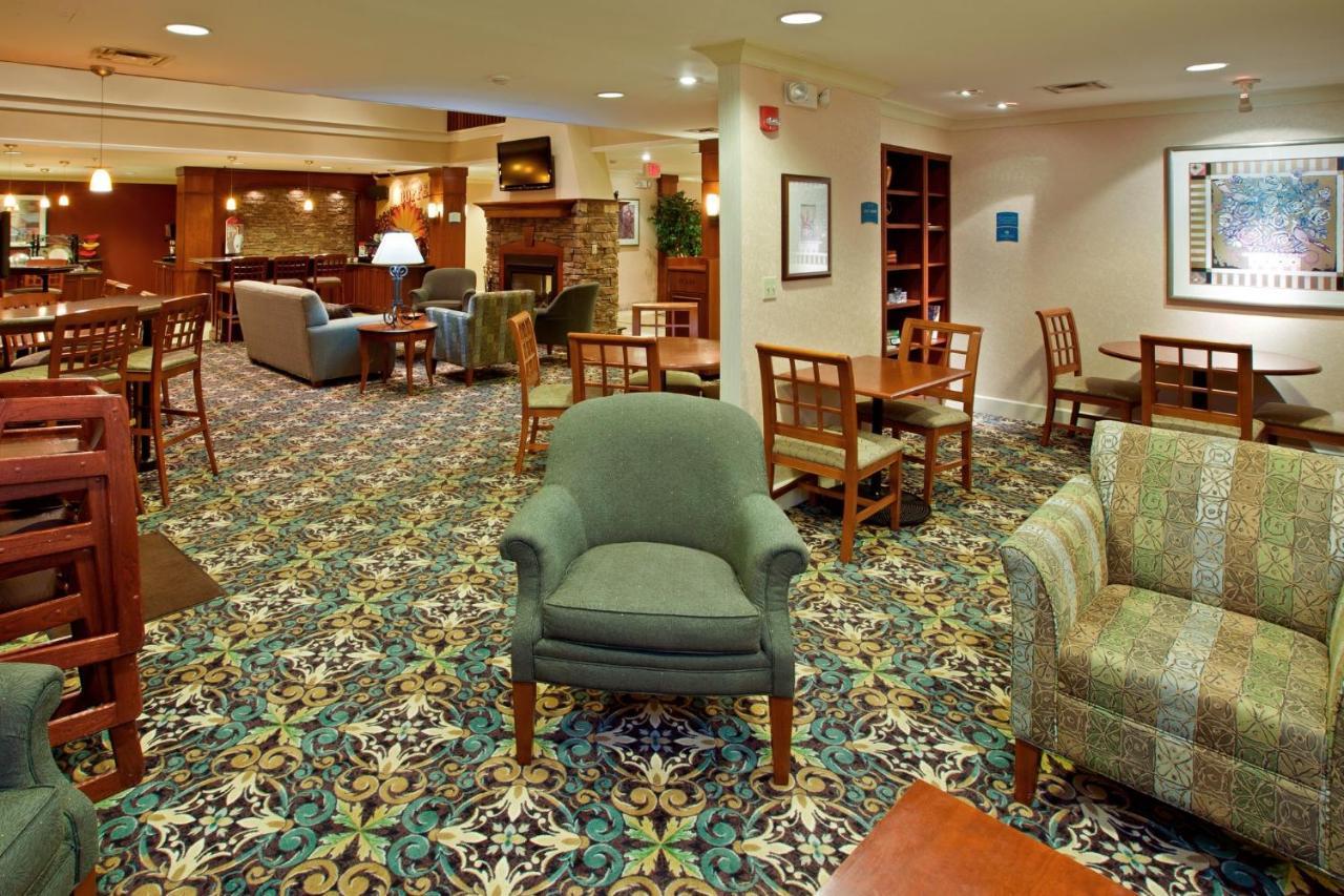 Staybridge Suites Louisville - East By Ihg Экстерьер фото