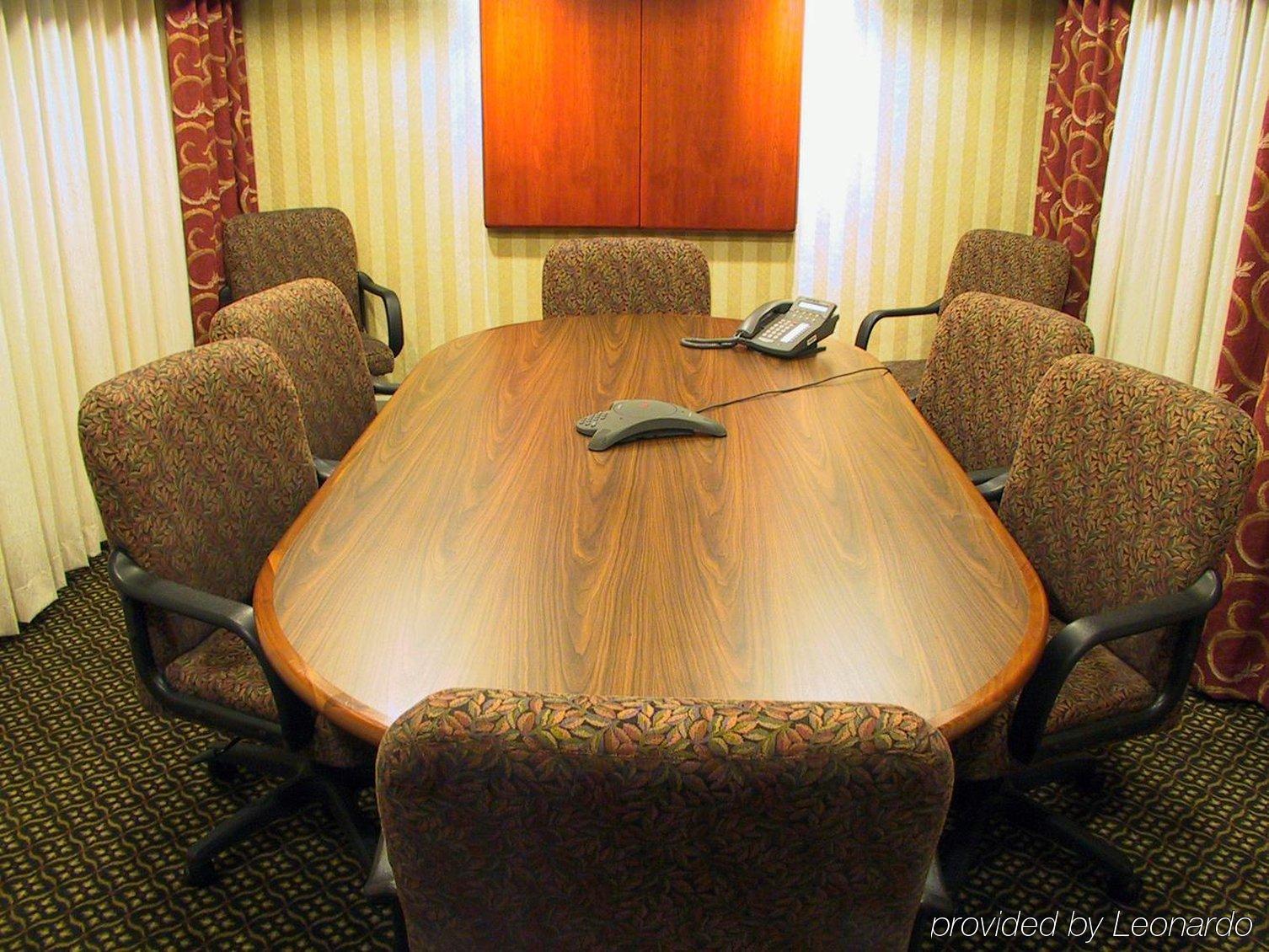Staybridge Suites Louisville - East By Ihg Экстерьер фото